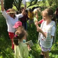 People well dressing